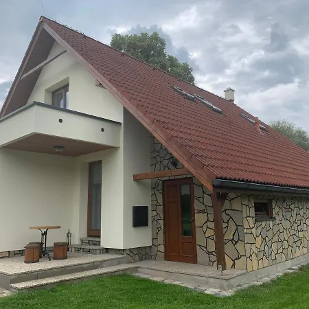 Rekreačný Domček A - Pri Potoku Apartamento *