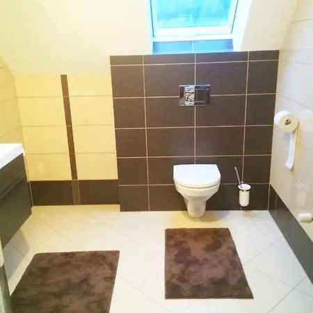 Rekreacny Domcek A - Pri Potoku Velicna