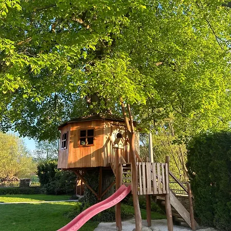 Rekreacny Domcek A - Pri Potoku * Velicna